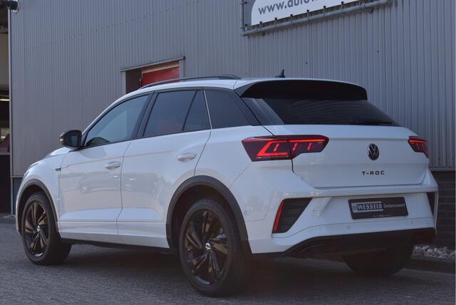 Volkswagen T-Roc 1.5 TSI R-Line Black Style LED grill, Adaptive cruise, Ergo active + Massage, IQ Light, Afn. trekhaak, Camera