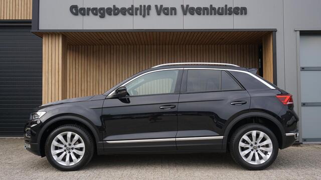 Volkswagen T-Roc 1.5 150pk TSI Sport Clima Keyless Dab Stoelverw *93244km* Virtual Adap cruise 17 inch LM * Nette T-roc*