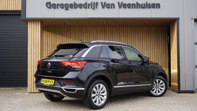 Volkswagen T-Roc 1.5 150pk TSI Sport Clima Keyless Dab Stoelverw *93244km* Virtual Adap cruise 17 inch LM * Nette T-roc*