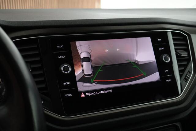 Volkswagen T-Roc 1.5 TSI 150pk DSG Style Camera Stuur+Stoelverw. Carplay Adaptive cruise