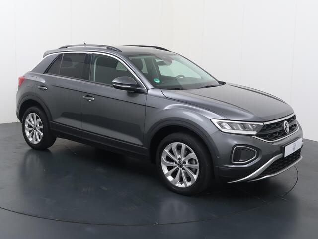 Volkswagen T-Roc 1.0 TSI Life Edition | 116 PK | Adaptive Cruise Control | Achteruitrijcamera | Climate control | Keyless Entry | LED verlichting | Apple Carplay / Android Auto |