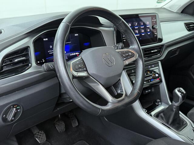 Volkswagen T-Roc 1.0 TSI Life Edition | 116 PK | Adaptive Cruise Control | Achteruitrijcamera | Climate control | Keyless Entry | LED verlichting | Apple Carplay / Android Auto |