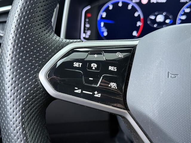 Volkswagen T-Roc 1.5 TSI R-Line Business+ | 150 PK | Trekhaak afneembaar | Adaptive Cruise Control | Achteruitrijcamera | Climate control | Dodehoek detectie | Keyless Entry | Travel Assist | Navigatiesysteem | Stoelverwarming |