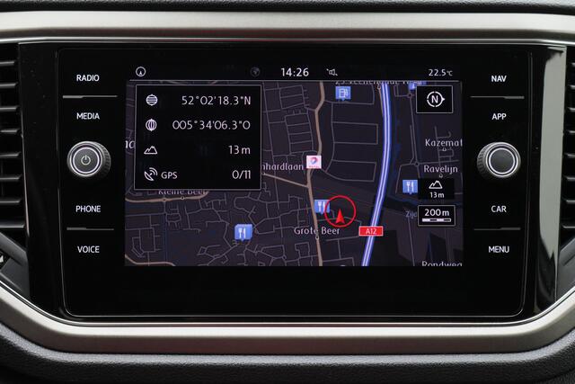 Volkswagen T-Roc 1.0 TSI Style ACC, Apple Carplay, Climate, Lane Assist, PDC
