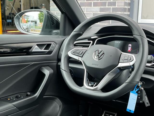 Volkswagen T-Roc 1.5 TSi DSG R-LINE - AFN. TREKH. - CAMERA - IQ