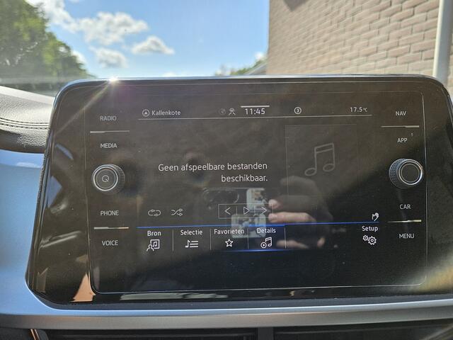 Volkswagen T-Roc 1.5 TSI Life 75 Edition