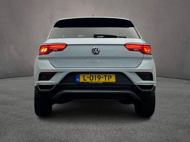 Volkswagen T-Roc Style 1.5 TSI 150pk Adaptive cruise control, Navigatie, Parkeersensoren, LED koplampen, Stoelverwarming, Airco, DAB, Radio, App connect, Bluetooth