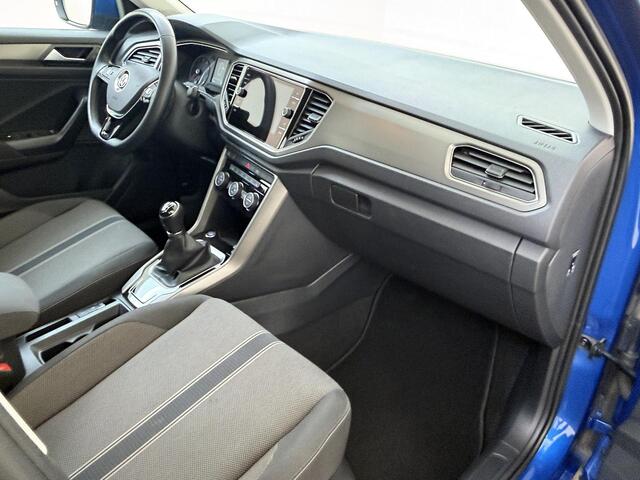 Volkswagen T-Roc 1.0 TSI Style Business | Clima | LM velgen | parkeersensoren