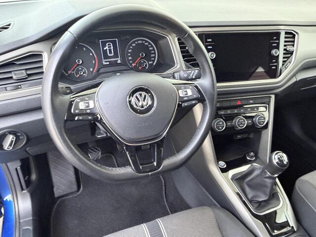 Volkswagen T-Roc 1.0 TSI Style Business | Clima | LM velgen | parkeersensoren