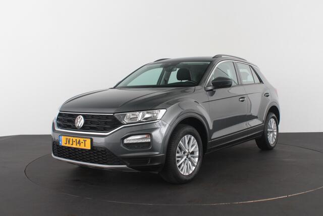 Volkswagen T-Roc 1.0 TSI Style > 110pk/Kleur Indium Grey/Parkeersensoren/navi/All season banden