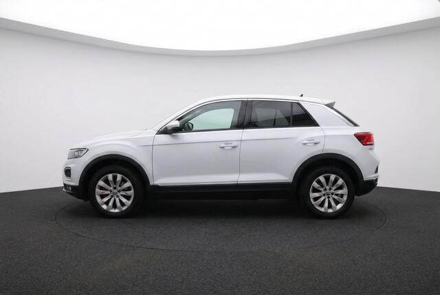 Volkswagen T-Roc 1.5 TSI DSG Sport Adaptive l Camera l Virtual Cockpit