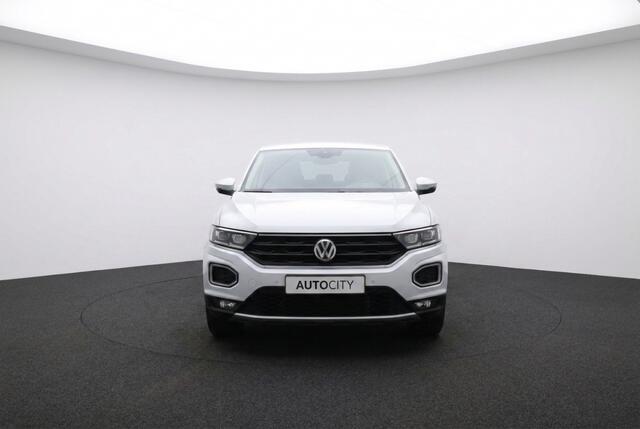 Volkswagen T-Roc 1.5 TSI DSG Sport Adaptive l Camera l Virtual Cockpit