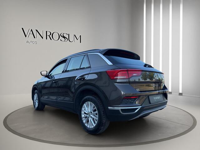 Volkswagen T-Roc 1.0 TSI Style | Clima | Stoelverw | Parksensors V+A | Navi | 16"Velg | Apple / Android