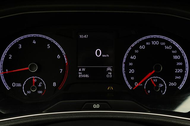 Volkswagen T-Roc 1.0 TSI Style Eerste Eigenaar, ACC, Apple Carplay, Climate, PDC, LED, Trekhaak, 16''