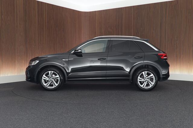 Volkswagen T-Roc 1.5 TSI 150pk DSG R-Line Edition Trekhaak Camera Stoelverwarming Massage Virtual Cockpit Navigatie