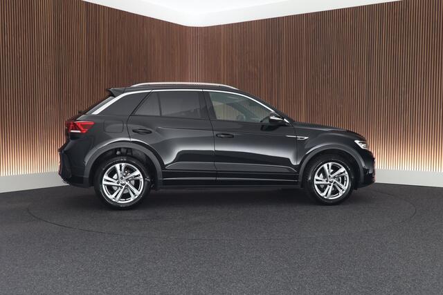 Volkswagen T-Roc 1.5 TSI 150pk DSG R-Line Edition Trekhaak Camera Stoelverwarming Massage Virtual Cockpit Navigatie
