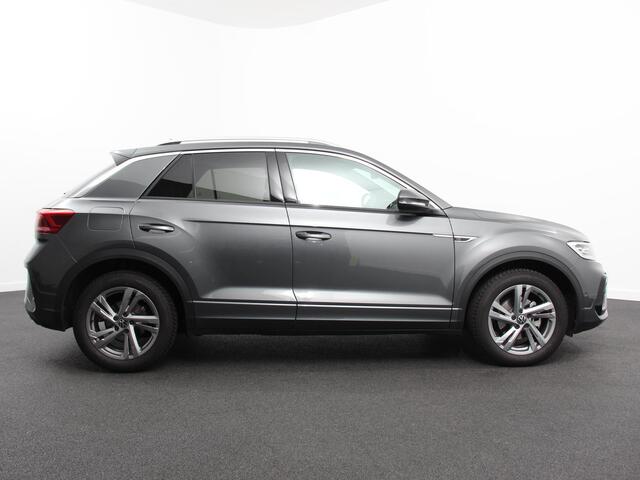 Volkswagen T-Roc 1.5 TSI 150pk DSG R-Line Navigatie Apple Carplay/Android Auto Parkeersensoren Camera Adaptive Cruise Control Dab Digitale Cockpit