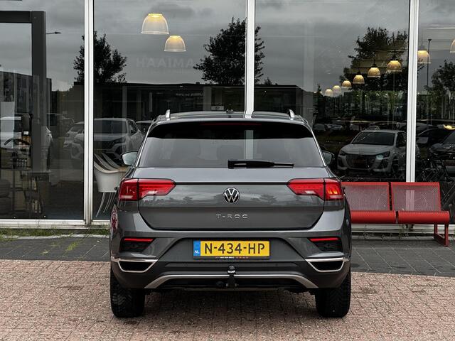 Volkswagen T-Roc 1.0 TSI Style Business | Trekhaak | 1e Eigenaar | Dealeronderhouden | Adaptive cruise | Parkeersensoren | Apple carplay | Automatische airco | Navigatie |