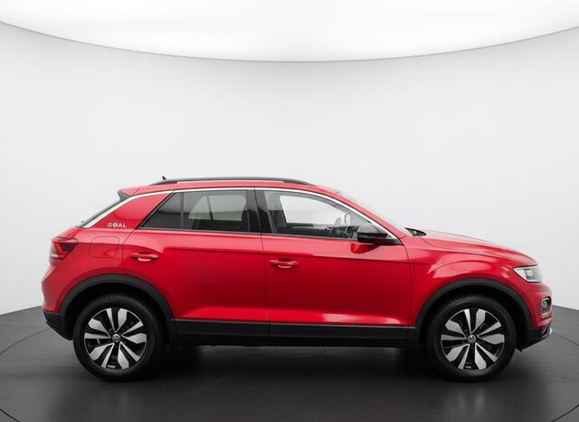 Volkswagen T-Roc TSI 115PK LIFE GOAL EDITION VIRTUAL/NAVI/ACC/STOELVERW. fabrieksgarantie