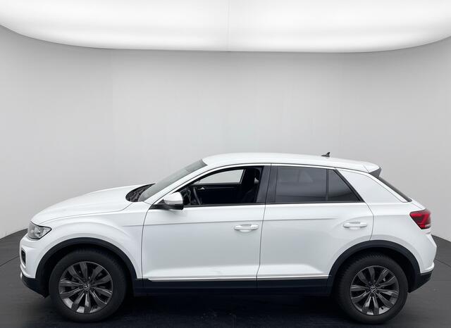 Volkswagen T-Roc 1.5 TSI 150PK DSG SPORT VIRTUAL/CAMERA/STUURW. VERW.
