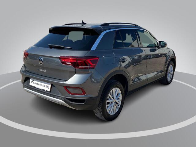 Volkswagen T-Roc 1.0TSI/110PK Life Business · Navigatie · Apple/Android Car Play · Stoelverwarming · Garantie t/m 06-06-2027 of 100000km.
