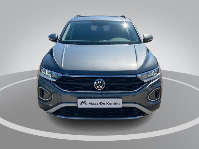 Volkswagen T-Roc 1.0TSI/110PK Life Business · Navigatie · Apple/Android Car Play · Stoelverwarming · Garantie t/m 06-06-2027 of 100000km.