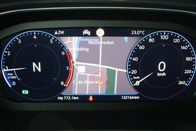 Volkswagen T-Roc 1.5 TSI DSG Sport | Navigatie | Airco | PDC + Camera | Stoelverw.