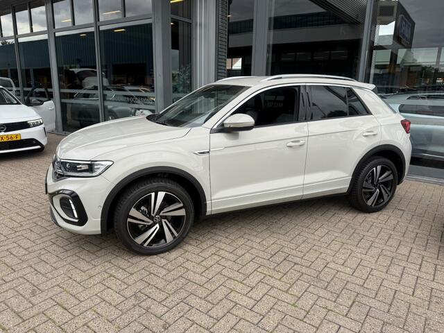 Volkswagen T-Roc 1.5 TSI R-LINE BUSINESS 150PK AUTOMAAT WINTERPACK CARPLAY
