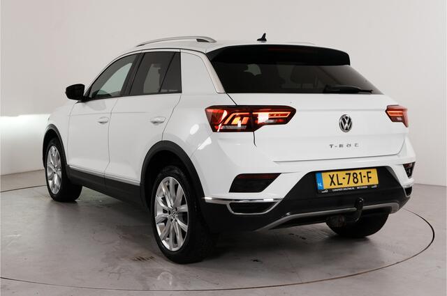 Volkswagen T-Roc 1.5 TSI Sport | Trekhaak | Navi | Virtual cockpit | Cruise Adaptief |