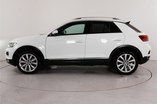 Volkswagen T-Roc 1.5 TSI Sport | Trekhaak | Navi | Virtual cockpit | Cruise Adaptief |