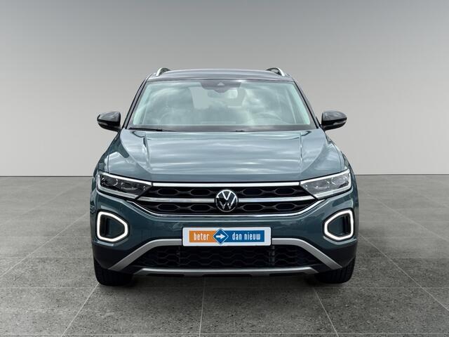 Volkswagen T-Roc 1.0 115pk TSI Style Parkeerassistent (Park Assist) | Adaptive Cruise Control | 'Climatronic', 2-zone