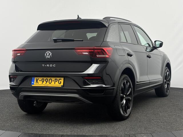 Volkswagen T-Roc 1.5 TSI 150pk Sport | Black Style | Panoramadak | Winter Pakket |