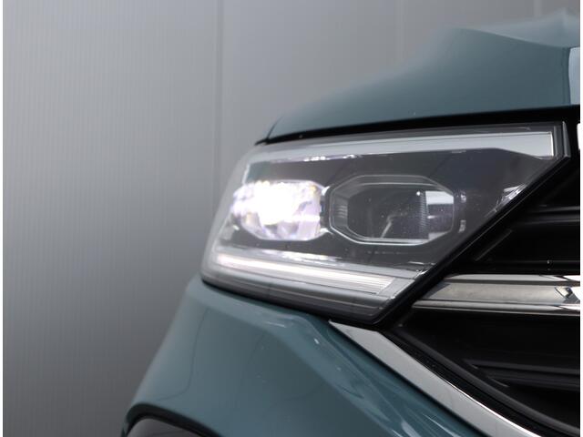 Volkswagen T-Roc 1.0 TSI R-Line | IQ.light | Camera | Massage | Getint glas