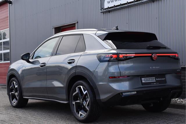 Volkswagen T-Roc 1.5 eTSI R-Line Edition Camera, LED Grill, Adaptive cruise, Stoel/stuurverwarming,