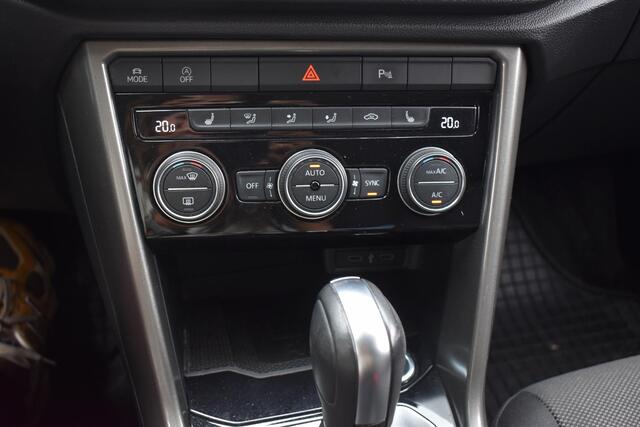 Volkswagen T-Roc 1.5 TSI Style Automaat | Afneembare Trekhaak | Navi | Stoelverwarming | 12 mnd BOVAG Garantie | Whatsapp 06-53188999