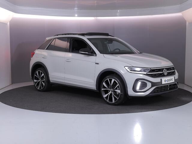 Volkswagen T-Roc 1.5 TSI R-Line 150 pk Automaat (DSG) | Navigatie via App | Panoramadak | Parkeersensoren (Park assist) | Achteruitrijcamera | Keyless pakket | Black Style pakket | R-Line |