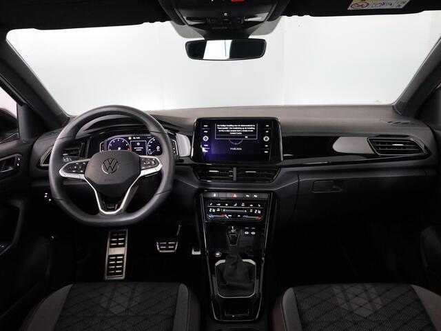 Volkswagen T-Roc 1.5 TSI R-Line 150 pk Automaat (DSG) | Navigatie via App | Panoramadak | Parkeersensoren (Park assist) | Achteruitrijcamera | Keyless pakket | Black Style pakket | R-Line |