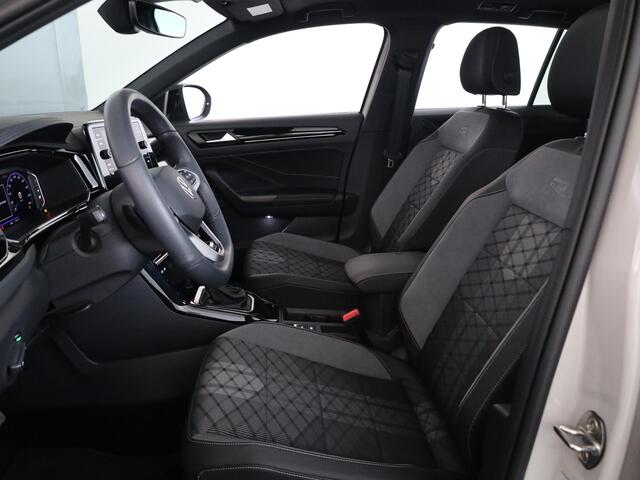 Volkswagen T-Roc 1.5 TSI R-Line 150 pk Automaat (DSG) | Navigatie via App | Panoramadak | Parkeersensoren (Park assist) | Achteruitrijcamera | Keyless pakket | Black Style pakket | R-Line |