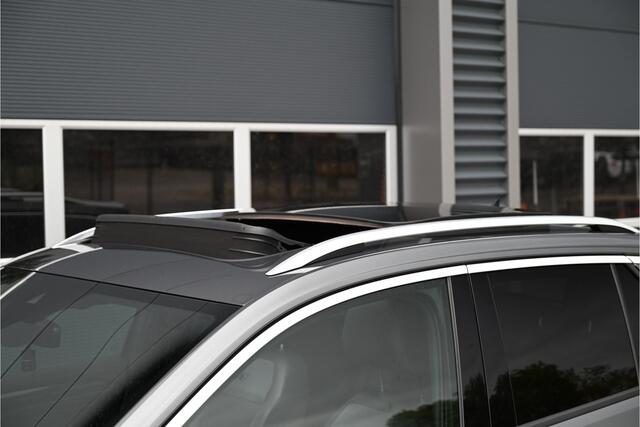 Volkswagen T-Roc 2.0 TSI 4Motion / 3 X R-LINE / PANO / VIRTUAL / CAMERA / ACC / LANE ASSIST / TREKHAAK / 19"