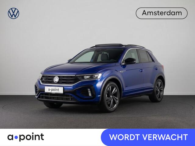 Volkswagen T-Roc 1.5 TSI R-Line 150 pk Automaat (DSG) | Verlengde garantie | Navigatie | Panoramadak | Trekhaak (afneembaar) | Parkeersensoren (Park assist) | Achteruitrijcamera | Black Style pakket | R-Line |