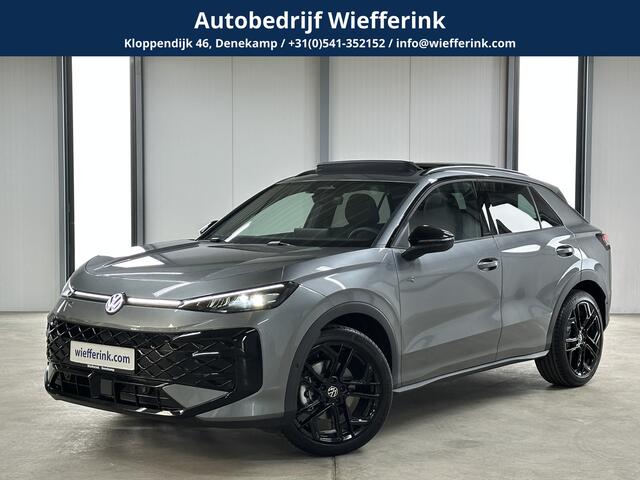 Volkswagen T-Roc 1.5 eTsi R-Line First Edition | H&K | Trekhaak | Pano | Black-style | Licht-pakket (IQ.Light)