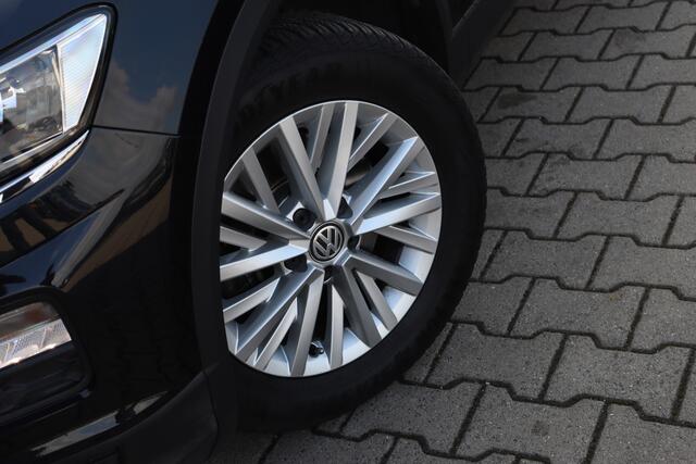 Volkswagen T-Roc 1.0 TSI Style | Carplay | PDC | Winter Pakket |