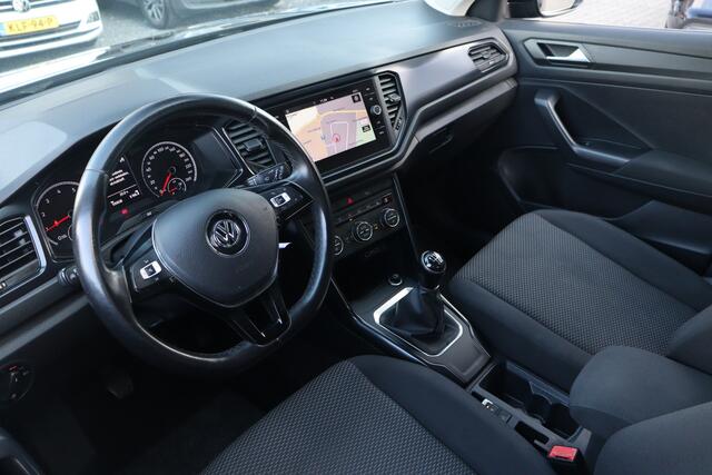 Volkswagen T-Roc 1.0 TSI Style | Carplay | PDC | Winter Pakket |