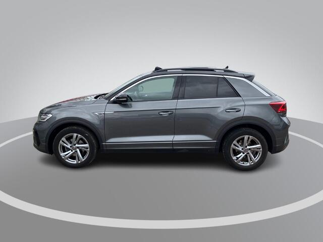 Volkswagen T-Roc 1.5TSI/150PK R-Line Business+ · Panoramadak · Trekhaak · Camera · Apple/Android Car Play · Navigatie · Stoelverwarming · Garantie t/m 09-10-2027 of 100000km.