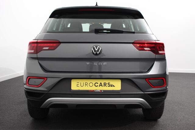 Volkswagen T-Roc 1.5 TSI DSG Life Navigatie Apple Carplay/Android Auto Parkeersensoren Camera Adaptive Cruise Control Virtual Cockpit Stuur- en stoelverwarming