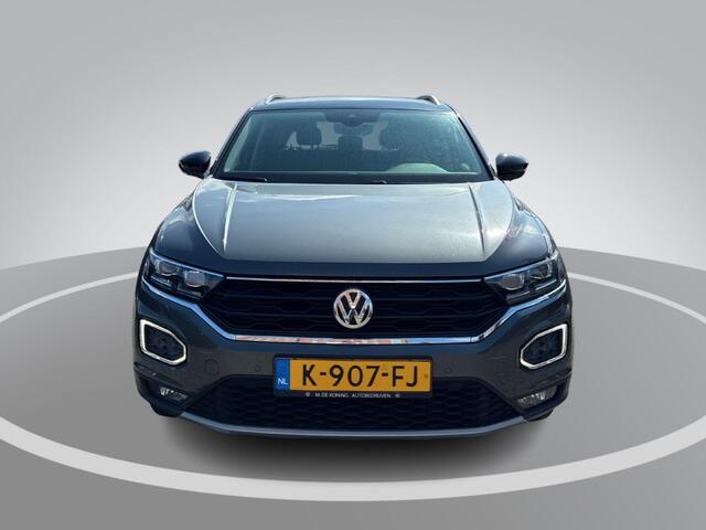 Volkswagen T-Roc 1.0 TSI Style 115pk Business · Camera · Apple/Android Car Play · Navigatie · Stoelverwarming · Clima · 17'' ·