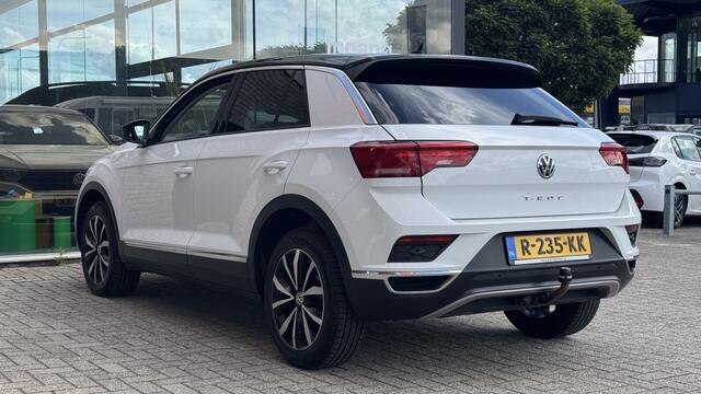 Volkswagen T-Roc 1.0 TSI Style | Navi | Trekhaak | Climate