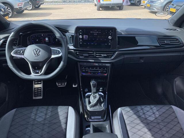 Volkswagen T-Roc 1.5eTsi/150PK DSG R-Line Black Style · Panoramadak · Camera + Parkeersensoren · Apple/Android Car Play · Garantie t/m 18-06-2027