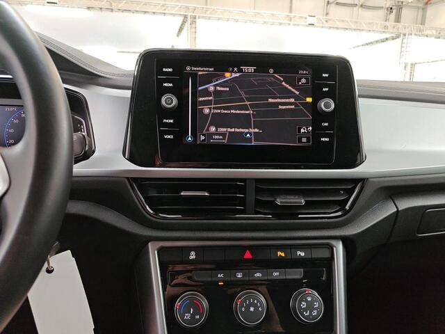 Volkswagen T-Roc 1.0 TSI 110pk Life 75 Edition / Trekhaak / Virtual Cockpit / Navigatie / Camera / 17"