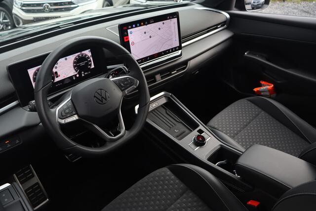 Volkswagen T-Roc 1.5 eTsi R-Line | Camera | ACC | Winter Pakket |